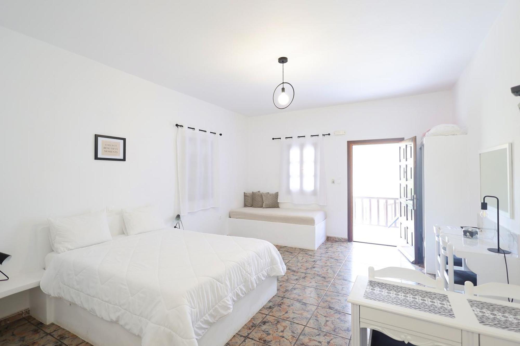 Aphroditi Hotel Lipsi Bagian luar foto